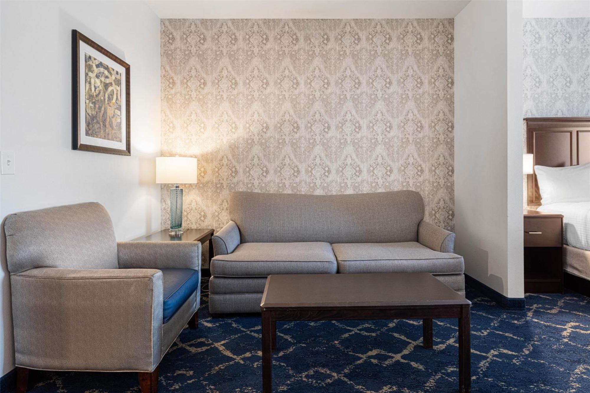Best Western Plus New Richmond Inn & Suites Экстерьер фото